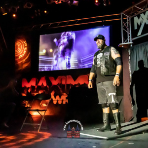 maximum-wrestling-foerde-in-flammen-2023-697