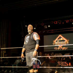 maximum-wrestling-foerde-in-flammen-2023-880