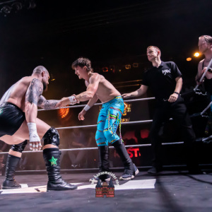 maximum-wrestling-foerde-in-flammen-2023-986