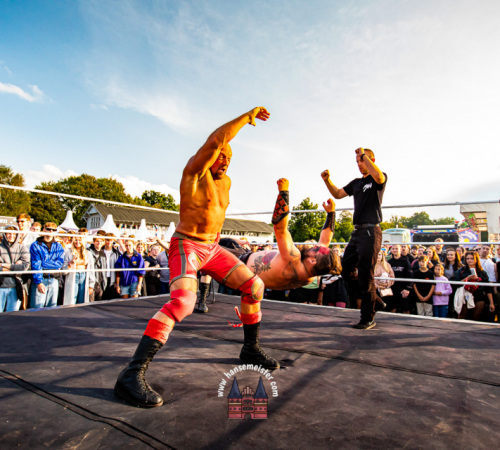 Maximum-Wrestling-beim-Funhouse-Festival-Kiel-2023-1000