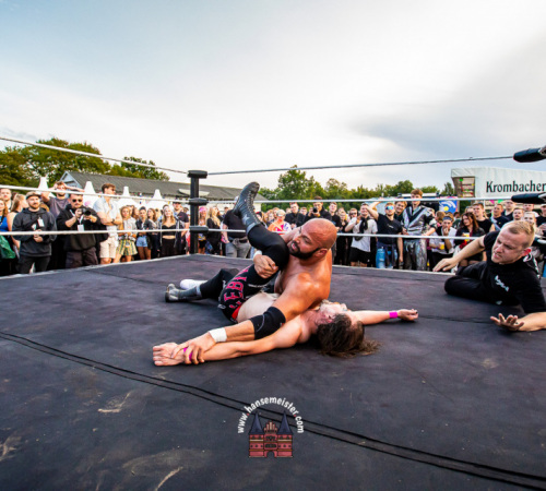 Maximum-Wrestling-beim-Funhouse-Festival-Kiel-2023-1635