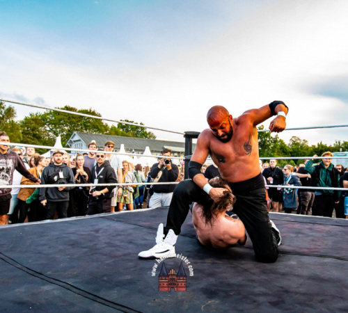 Maximum-Wrestling-beim-Funhouse-Festival-Kiel-2023-1667