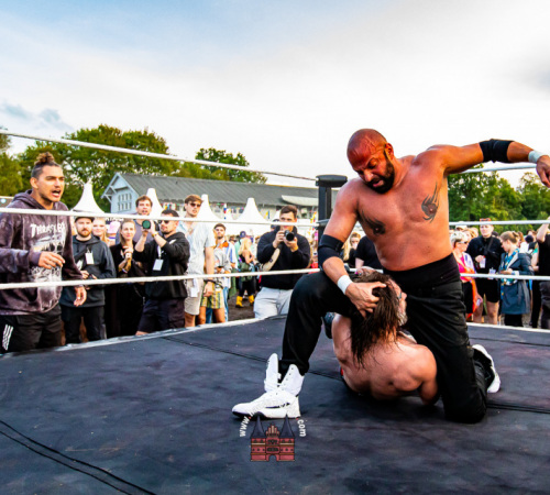 Maximum-Wrestling-beim-Funhouse-Festival-Kiel-2023-1671