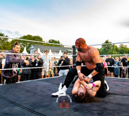 Maximum-Wrestling-beim-Funhouse-Festival-Kiel-2023-1676