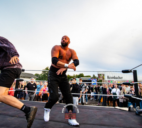 Maximum-Wrestling-beim-Funhouse-Festival-Kiel-2023-1740