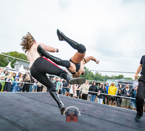 Maximum-Wrestling-beim-Funhouse-Festival-Kiel-2023-43