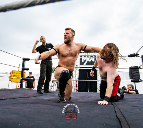 Maximum-Wrestling-beim-Funhouse-Festival-Kiel-2023-44
