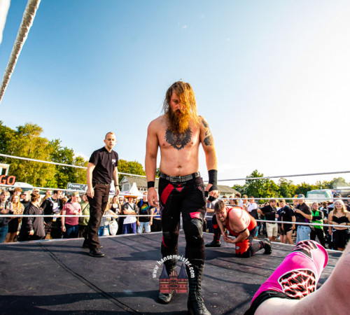 Maximum-Wrestling-beim-Funhouse-Festival-Kiel-2023-650