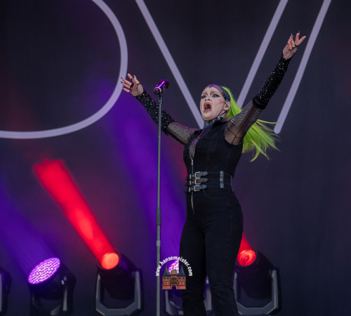 2026-08.09-Mera-Luna-So-hansemeister.com-1228