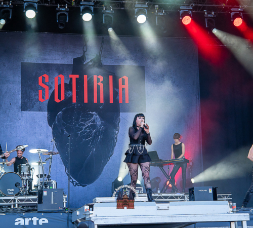 2026-08.09-Mera-Luna-So-hansemeister.com-166