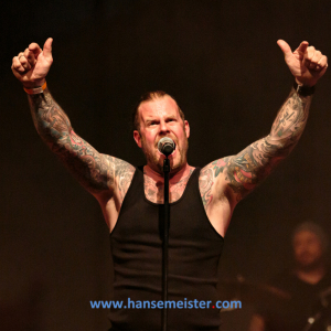 MOST-WANTED-PEACE-Kaerbholz1069