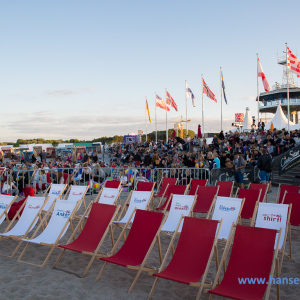 Open_Air_Kino_unterm_Ostseehimmel_Travem_nde_mit_CRO_13_