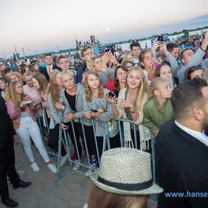 Open_Air_Kino_unterm_Ostseehimmel_Travem_nde_mit_CRO_205_