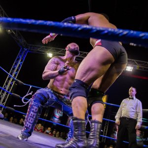 Power_of_WrestlingBremen_Pier_2_2018-2011