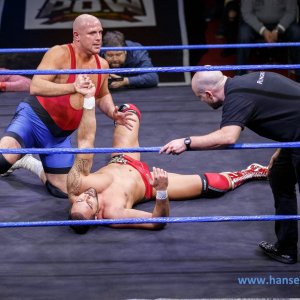 POW_LIVE_Hildesheim_2017_1112_