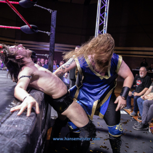 power-of-wrestling-Fight-nighT-michael-meister-bremen-2022-167
