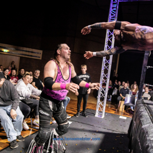 power-of-wrestling-Fight-nighT-michael-meister-bremen-2022-276