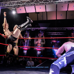 power-of-wrestling-Fight-nighT-michael-meister-bremen-2022-514