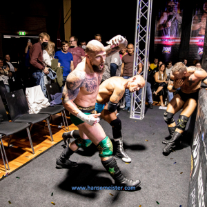 power-of-wrestling-Fight-nighT-michael-meister-bremen-2022-765