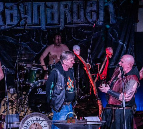 Ragnaroeek-mit-Support-Cultus-Ferox-im-Riders-Cafe-2026-1139