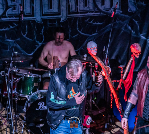 Ragnaroeek-mit-Support-Cultus-Ferox-im-Riders-Cafe-2026-1160