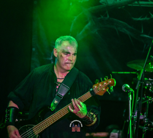 Ragnaroeek-mit-Support-Cultus-Ferox-im-Riders-Cafe-2026-1251