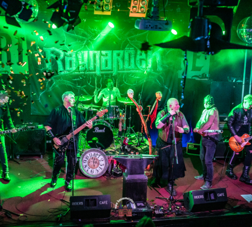 Ragnaroeek-mit-Support-Cultus-Ferox-im-Riders-Cafe-2026-1264