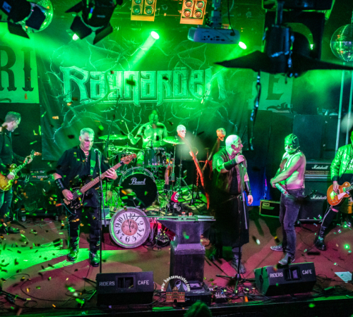 Ragnaroeek-mit-Support-Cultus-Ferox-im-Riders-Cafe-2026-1267