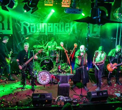 Ragnaroeek-mit-Support-Cultus-Ferox-im-Riders-Cafe-2026-1269