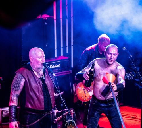 Ragnaroeek-mit-Support-Cultus-Ferox-im-Riders-Cafe-2026-1371