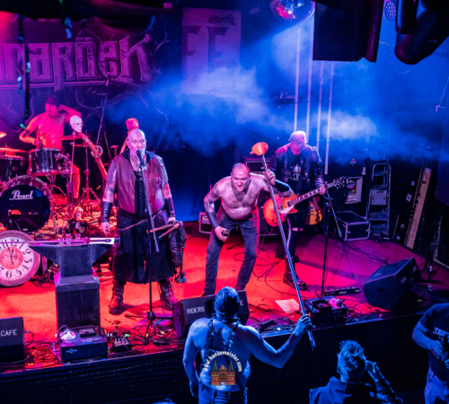 Ragnaroeek-mit-Support-Cultus-Ferox-im-Riders-Cafe-2026-1411