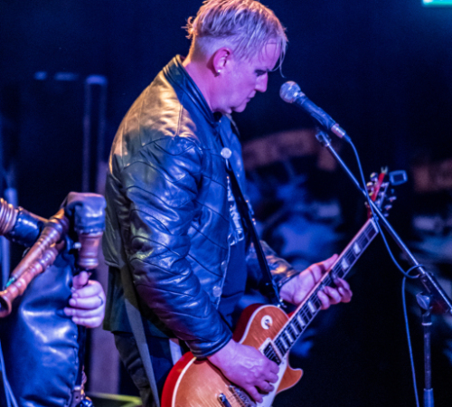 Ragnaroeek-mit-Support-Cultus-Ferox-im-Riders-Cafe-2026-1465