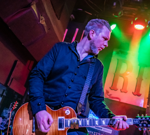 Ragnaroeek-mit-Support-Cultus-Ferox-im-Riders-Cafe-2026-1522