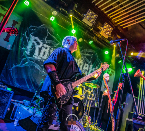 Ragnaroeek-mit-Support-Cultus-Ferox-im-Riders-Cafe-2026-1540