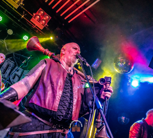 Ragnaroeek-mit-Support-Cultus-Ferox-im-Riders-Cafe-2026-1546