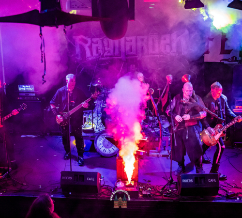 Ragnaroeek-mit-Support-Cultus-Ferox-im-Riders-Cafe-2026-1662