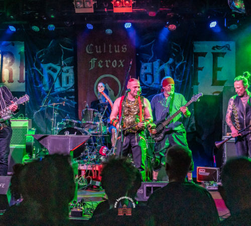 Ragnaroeek-mit-Support-Cultus-Ferox-im-Riders-Cafe-2026-244