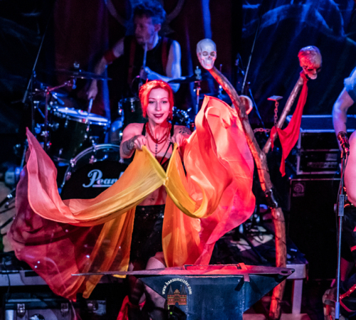 Ragnaroeek-mit-Support-Cultus-Ferox-im-Riders-Cafe-2026-449