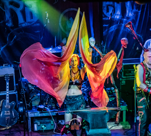 Ragnaroeek-mit-Support-Cultus-Ferox-im-Riders-Cafe-2026-526