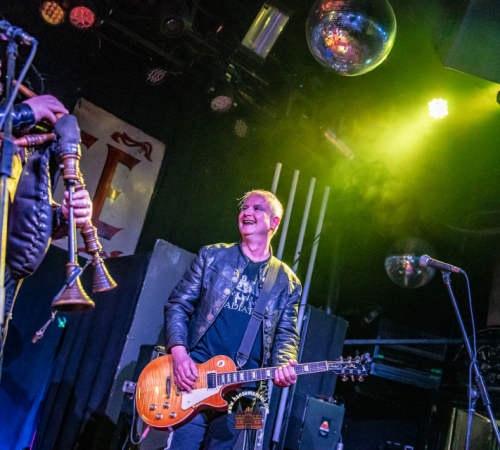 Ragnaroeek-mit-Support-Cultus-Ferox-im-Riders-Cafe-2026-645