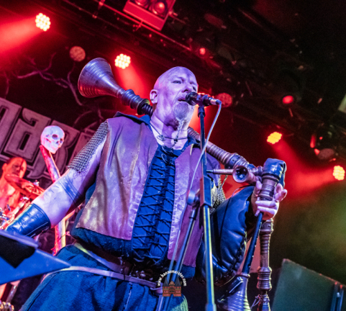 Ragnaroeek-mit-Support-Cultus-Ferox-im-Riders-Cafe-2026-752