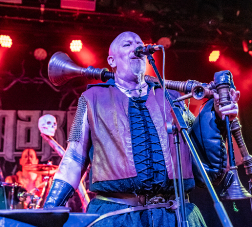 Ragnaroeek-mit-Support-Cultus-Ferox-im-Riders-Cafe-2026-755