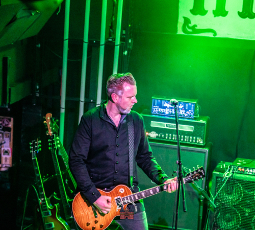 Ragnaroeek-mit-Support-Cultus-Ferox-im-Riders-Cafe-2026-861