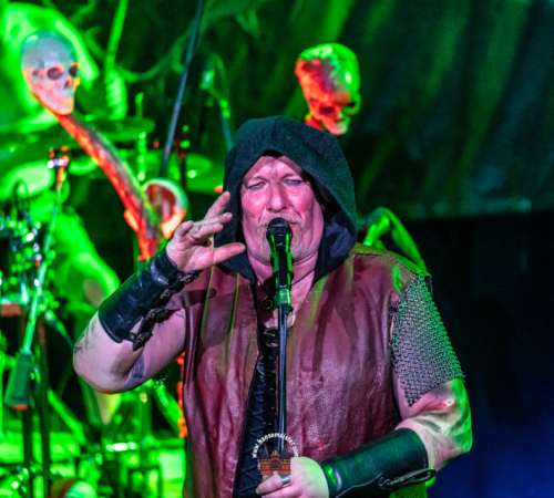 Ragnaroeek-mit-Support-Cultus-Ferox-im-Riders-Cafe-2026-885