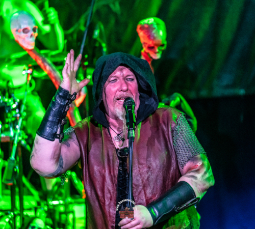 Ragnaroeek-mit-Support-Cultus-Ferox-im-Riders-Cafe-2026-890