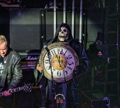 Ragnaroeek-mit-Support-Cultus-Ferox-im-Riders-Cafe-2026-914