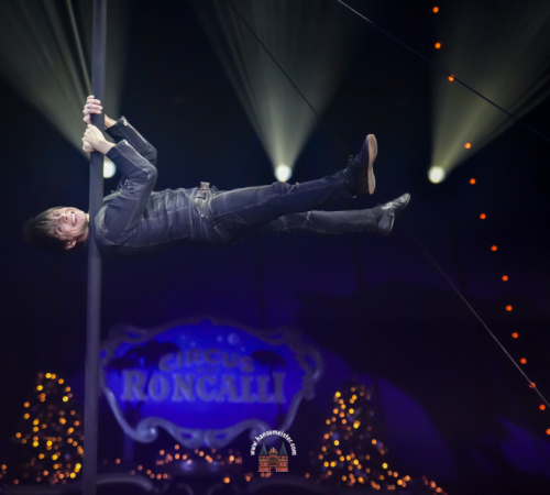 roncalli-weihnachtscircus-luebeck-12-12-2025-2189