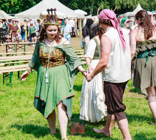 mps_buebu2_03.08-tanzen-2