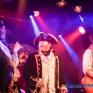 Taverna_Cerritus_Hurley_und_die_Pulveraffen_Sintram_Der_B_1148