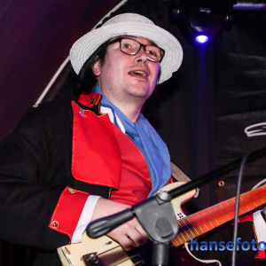 Taverna_Cerritus_Hurley_und_die_Pulveraffen_Sintram_Der_B_1407